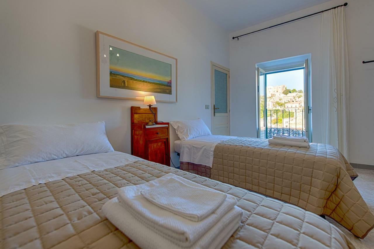 Mimma Holiday House Modica Esterno foto